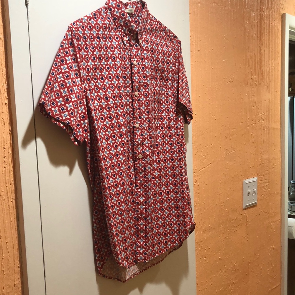 SS button up medium classic fit
